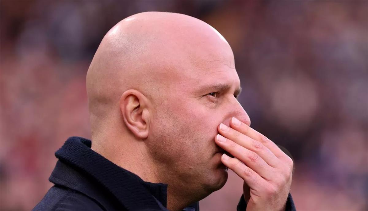 عاجل.. ليفربول يعاني من 7 غيابات قبل مواجهة توتنهام