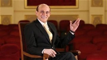 عاجل.. أحمد مراد يعلق على انتقادات الفنان محمد صبحي لفيلم “الست”