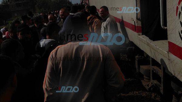 عاجل.. خروج عربة قطار عن القضبان بالمنوفية