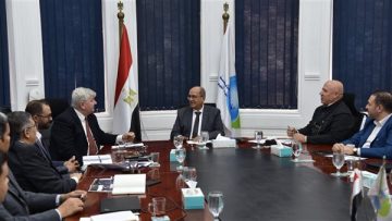 عاجل.. رئيس القابضة للمياه يتابع مستجدات برنامج تحسين نوعية المياه بمصرف كيتشنر