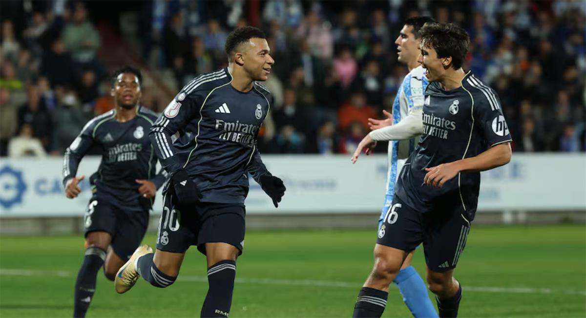 عاجل.. فيديو | في 10 دقائق.. تالافيرا يسجل هدفين ومبابي يحرز الثالث لـ ريال مدريد