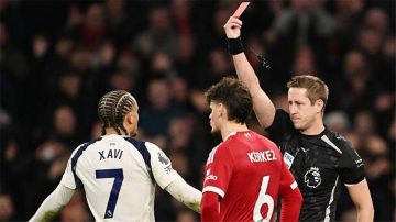 عاجل.. رجل مباراة ليفربول وتوتنهام في الدوري الإنجليزي