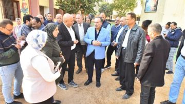 عاجل.. محافظ أسيوط يتفقد مدرسة الأمل للصم بالأربعين ويطمئن على الخدمات التعليمية والمعيشية
