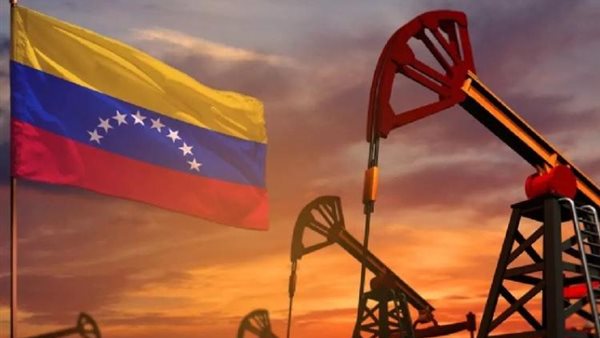 عاجل.. تراجع حاد في صادرات النفط الفنزويلية بعد مصادرة الناقلة والعقوبات الأمريكية
