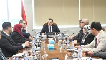 عاجل.. وزير الإسكان يتابع سير العمل بقطاع التخطيط والمشروعات بهيئة المجتمعات العمرانية