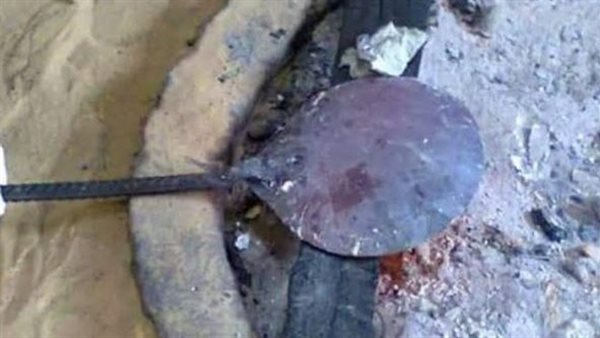 عاجل.. بعد إجبار فتاة على اختبار النار.. ما لم تعرفه عن البَشْعة ولماذا يتم تصدقها