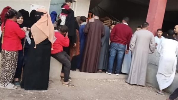 عاجل.. الأجهزة الأمنية تضبط سيدة تحاول التأثير على إرادة الناخبين في قوص