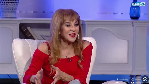 عاجل.. سامية علوبة تكشف بداية مشوارها مع الرقص المعاصر| فيديو