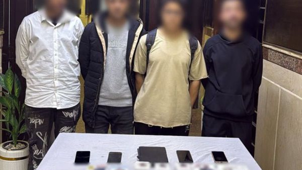 عاجل.. ضبط مواطنين أثناء توزيعهم كروت دعاية انتخابية وأموال لمرشحين