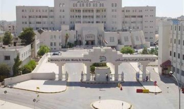 عاجل.. وزارة الأشغال تعلن جاهزية الفرق للتعامل مع الأحوال