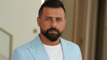 عاجل.. النجم السوري ريتشارد يحتفي بعيد التحرير بـ”نيالا”.. ورسالة أمل للسوريين|فيديو