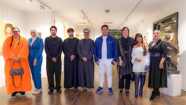 عاجل.. بالصور.. سفراء ومشاهير يحتفلون بإطلاق معرض “مرئيات متصلة”