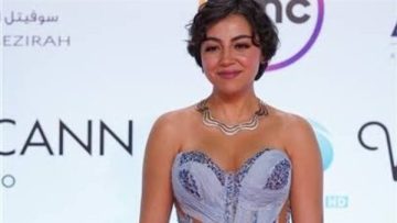 عاجل.. منى زكي فتحت نفسي في فيلم الست وهجسد شخصية فاتن حمامة