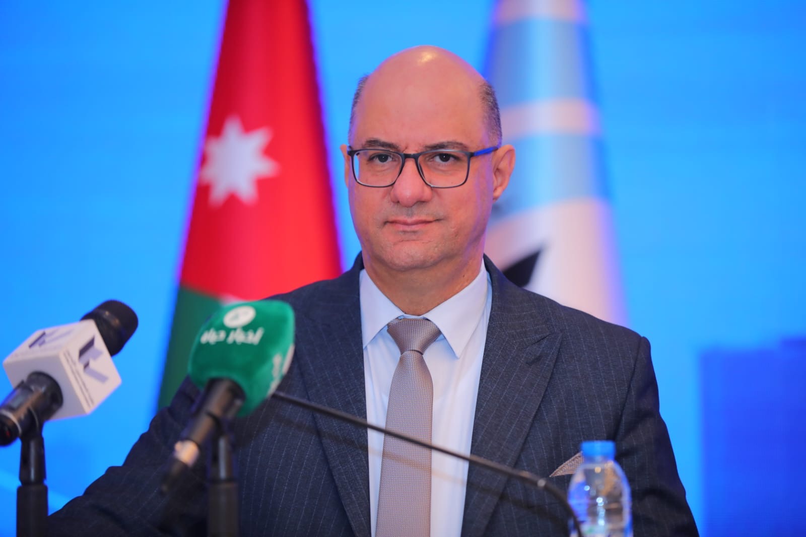 عاجل.. منتخب الساجدين… حين يصبح الانتصار صلاة وطن