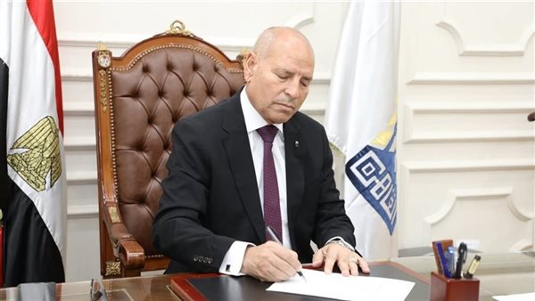 عاجل.. محافظ القاهرة يفوز بجائزة التميز الحكومي العربي كأفضل محافظ على مستوى الدول العربية