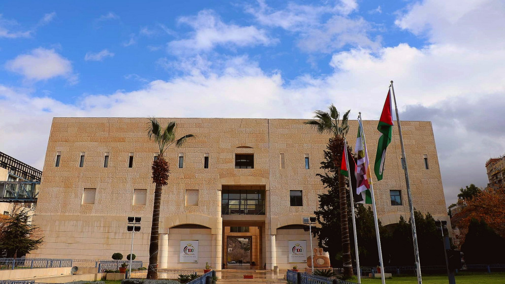 عاجل.. أمانة عمان تنذر بفصل بعض الموظفين 