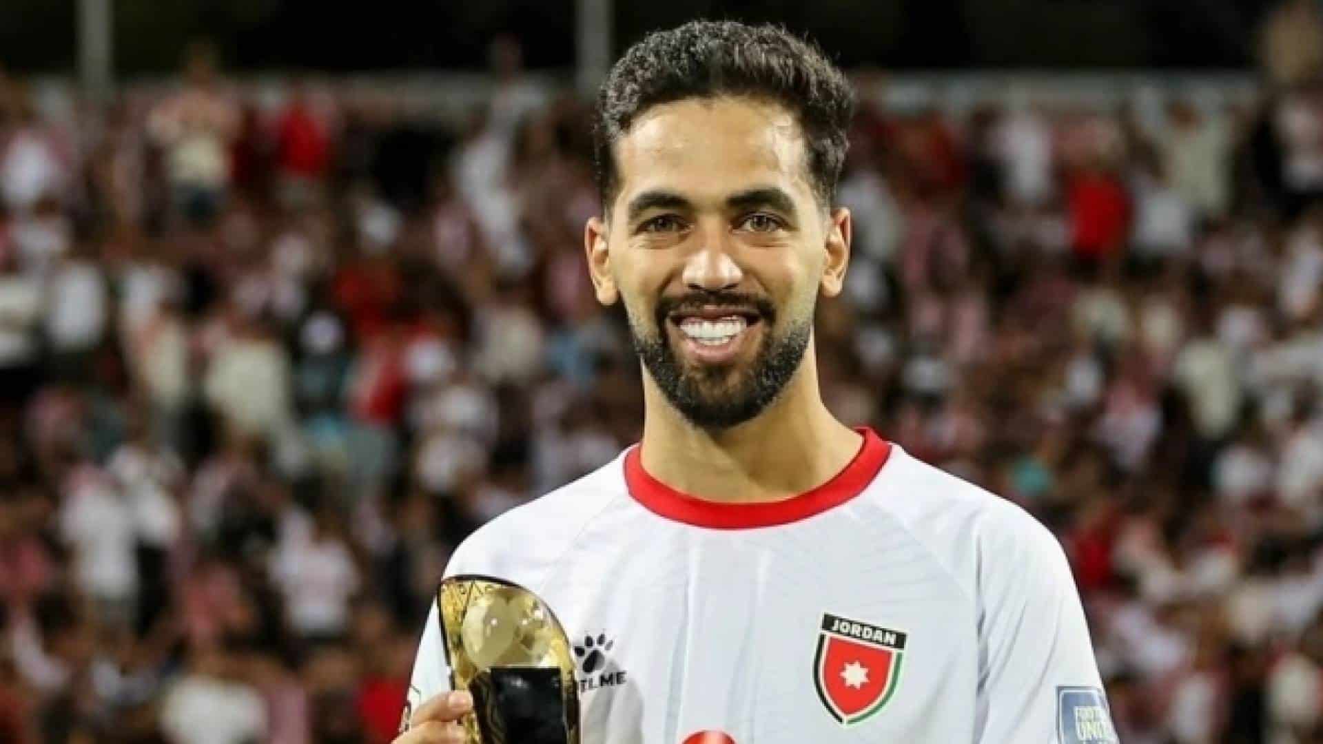 عاجل.. الأهلي يحسم موقفه حول صفقة علي علوان.. وتطورات مثيرة في أرض الزمالك