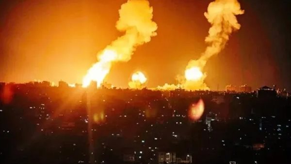 عاجل.. اليمن.. السعودية تقصف القوات الجنوبية في حضرموت وسط فوضى قبلية