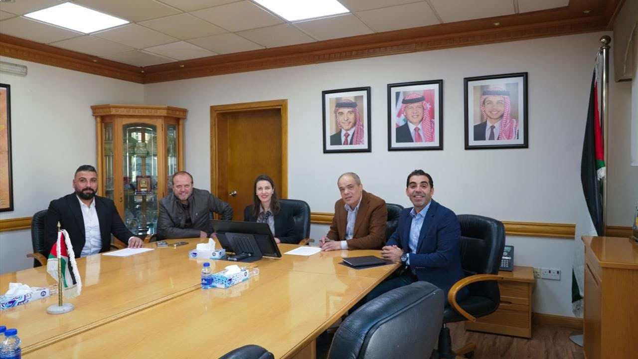 عاجل.. شركة توزيع الكهرباء تعتمد أحدث التقنيات لتعزيز جودة خدماتها