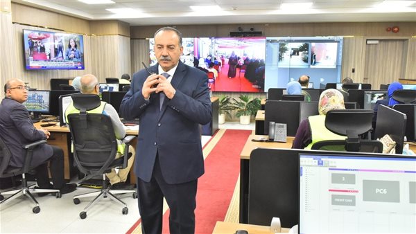 عاجل.. محافظ أسيوط يتابع سير العملية الانتخابية في اليوم الثاني لإعادة انتخابات الدائرة الثالثة أسيوط