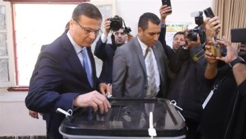 عاجل.. وزير الزراعة يدلي بصوته في جولة الإعادة بانتخابات مجلس النواب بالإسكندرية ” فيديو”