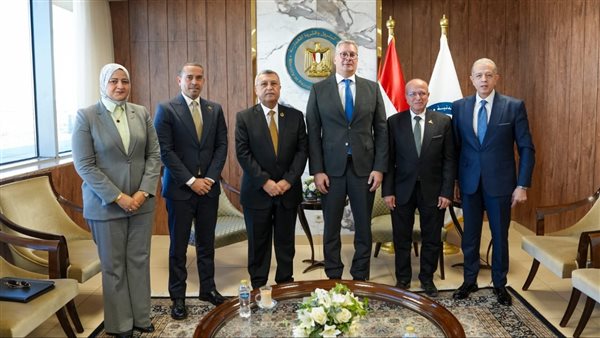 عاجل.. خطوات إيجابية في جذب الاستثمارات بمجال البحث والاستكشاف والإنتاج للبترول والغاز.. تفاصيل