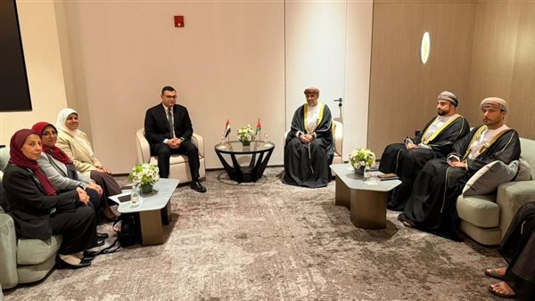 عاجل.. وزير الإسكان يبحث مع نظيره العماني سبل وآليات تعزيز التعاون المشترك في إنشاء وتنمية المدن الجديدة