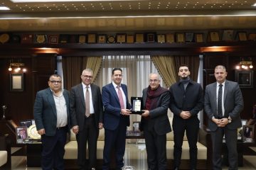 عاجل.. بحث تعزيز التعاون الأكاديمي بين جامعتي عمّان الأهلية وفلسطين الأهلية