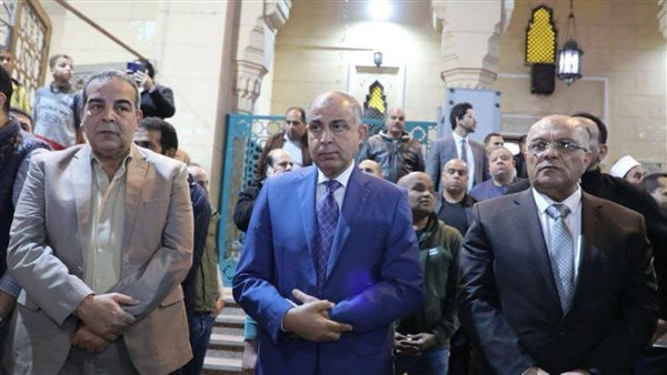 عاجل.. محافظ المنيا يؤدي صلاة الجنازة على شهداء الواجب ضحايا حادث الطريق الصحراوي وينعى قضاة محكمة ديروط