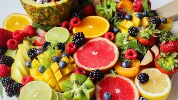 عاجل.. تقرير يكشف تلوث الفواكه والخضروات بالمبيدات حول العالم