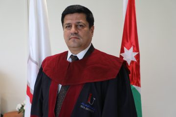 عاجل.. الحارث الحلالمة يهنئ أخيه إسماعيل بتعيينه عميدا ً لشؤون الطلبة في جامعة الإسراء