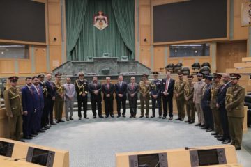 عاجل.. وفد من كلية الدفاع العُمانية يزور مجلس النواب