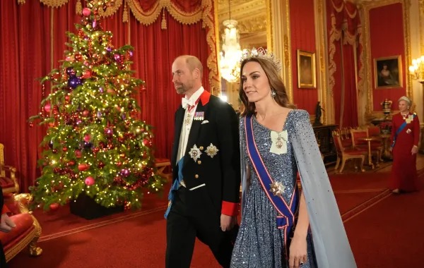 عاجل.. ما السر وراء تاج الهالة الشرقية الذي ارتدته كيت ميدلتون؟