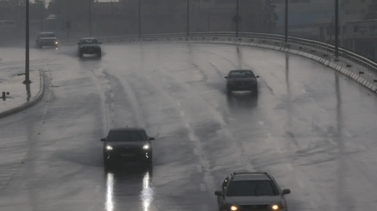 عاجل.. الدوريات الخارجية توضح بشأن حالة الطرق والإغلاقات