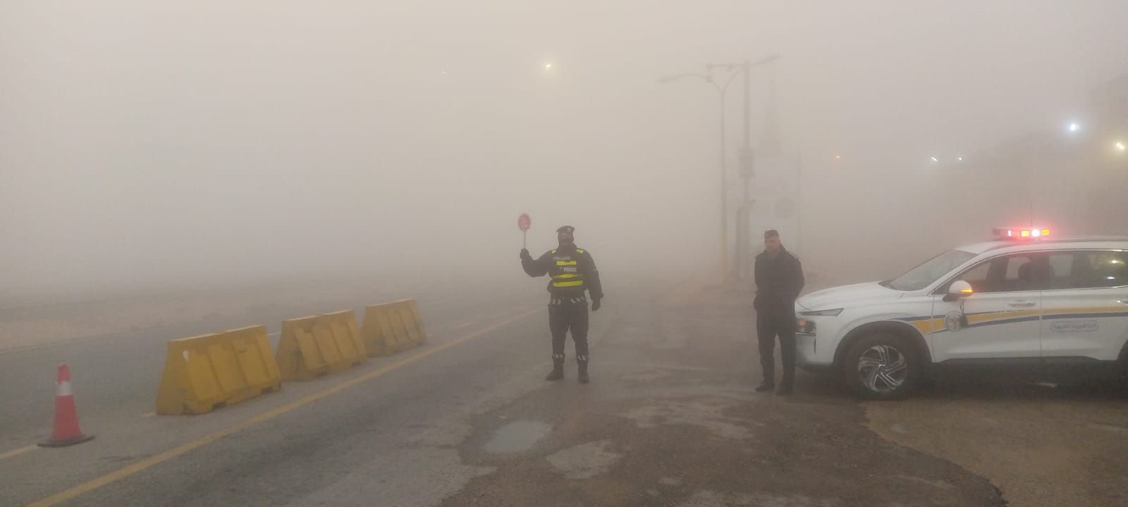 عاجل.. ضباب كثيف في رأس النقب وتحذير السائقين