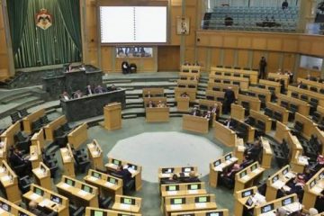 عاجل.. مذكرة نيابية لحجب الثقة بحكومة جعفر حسان