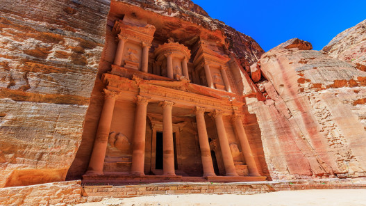 عاجل.. نظام جديد لتأجير وتملّك الأراضي خارج محمية البترا لتعزيز التنمية السياحية