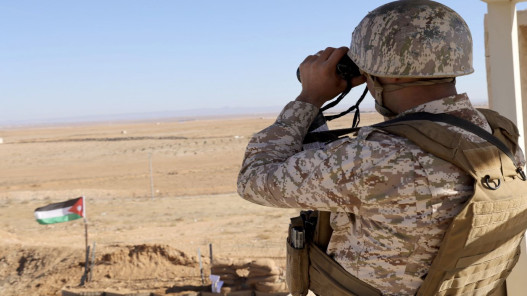 عاجل.. عاجل| الجيش يحبط محاولة تسلل حدودية شمال المملكة