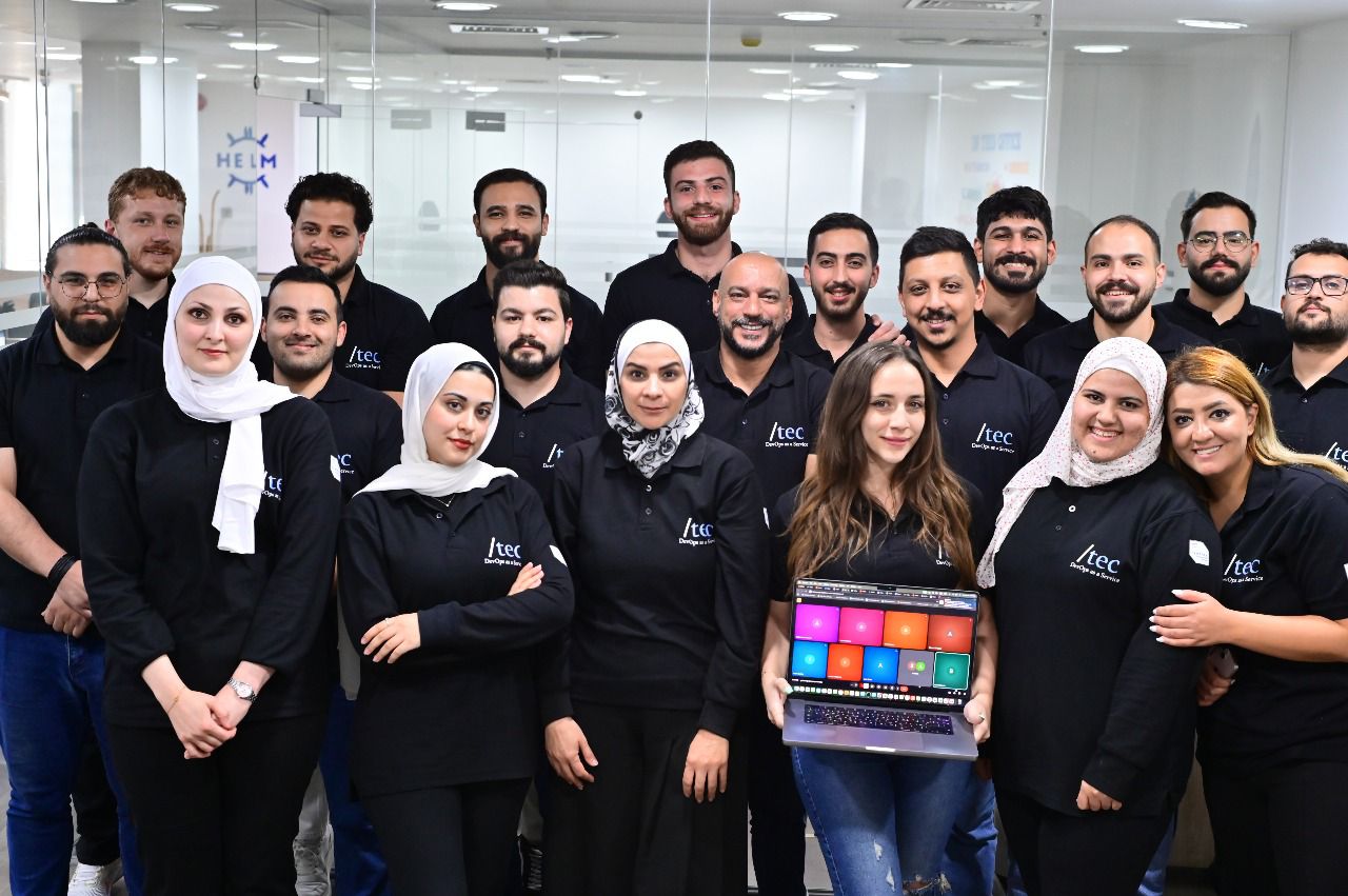 عاجل.. ابتكار أردني على منصّات عالمية… سلاش تيك تنال جائزة التميّز من AWS