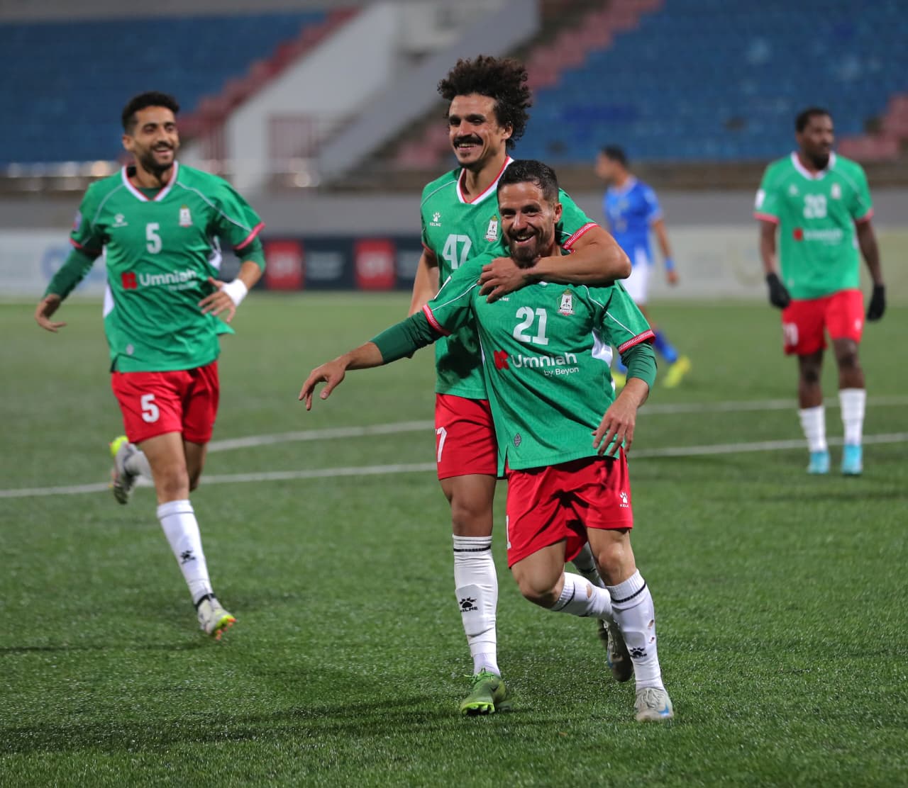 عاجل.. الوحدات يحسم قمة الجولة السابعة بثنائية في شباك السلط