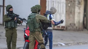 عاجل.. الاحتلال الإسرائيلي يشن حملة مداهمات واعتداءات في الضفة والقدس