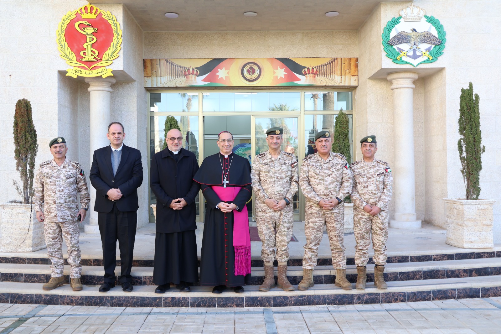 عاجل.. الخدمات الطبية الملكية والبطريركية اللاتينية توقعان مذكرة تفاهم لدعم الأطفال في قطاع غزة