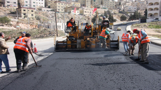 عاجل.. أمانة عمّان تعبّد 2.8 مليون متر مربع خلال 4 أشهر