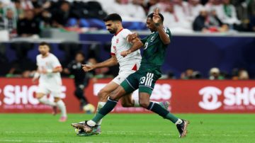 عاجل.. انتهاء الشوط الأول بين الأردن والسعودية بدون أهداف في نصف نهائي كأس العرب 2025