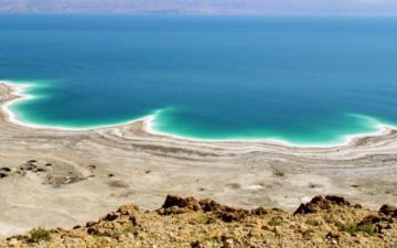 عاجل.. مراجعات رسمية لملف استثماري سياحي على أراضٍ حكومية وسط مؤشرات قانونية مقلقة