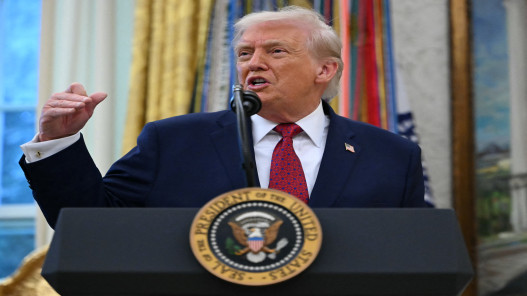 عاجل.. ترامب يعلن إلقاء خطاب إلى الأمة مساء الأربعاء