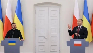 عاجل.. بولندا تنتقد أوكرانيا لعدم تقدير الدعم منذ الغزو الروسي وزيلينسكي يؤكد الامتنان