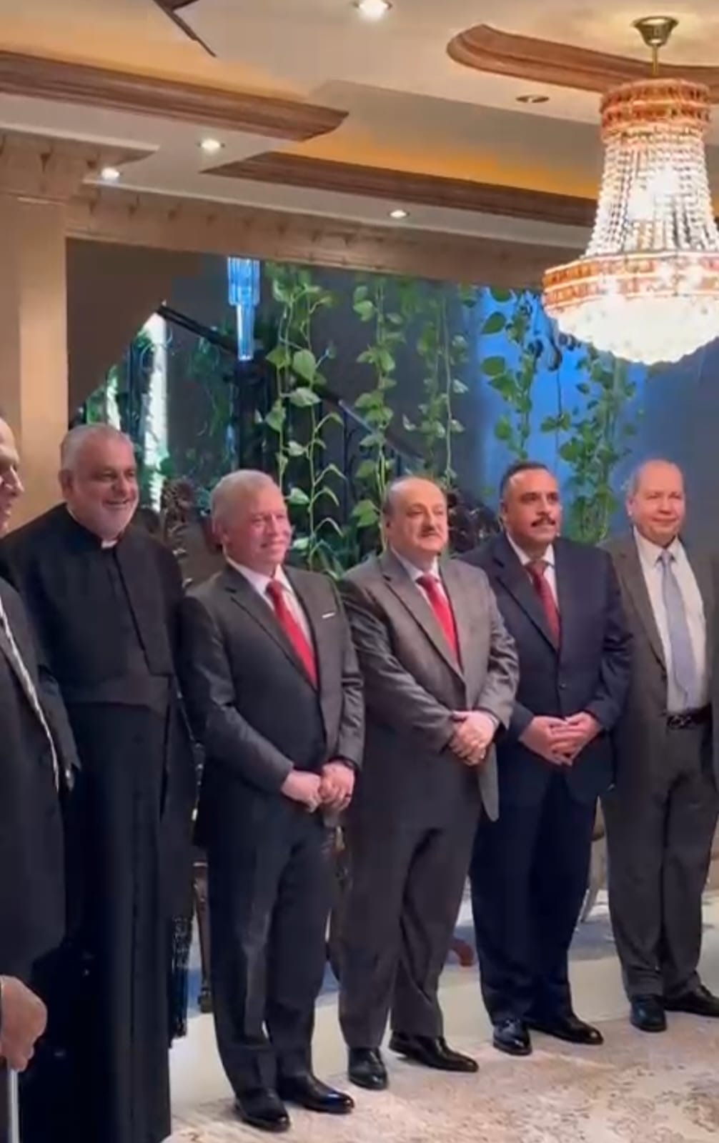 عاجل.. في بيتنا ملك