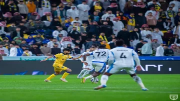 عاجل.. صادم: التعاون يضيع الوصافة في الدقيقة 90+17 – هدفان ناريان يقلبان المباراة رأساً على عقب!