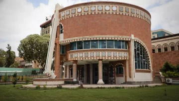 عاجل.. عاجل: الريال اليمني يصمد لـ 3 أشهر متتالية… والفارق الصادم بين عدن وصنعاء يفضح الحقيقة!